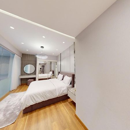 Al Fares Luxury Furnished Apartment-Damac Tower Eksteriør billede
