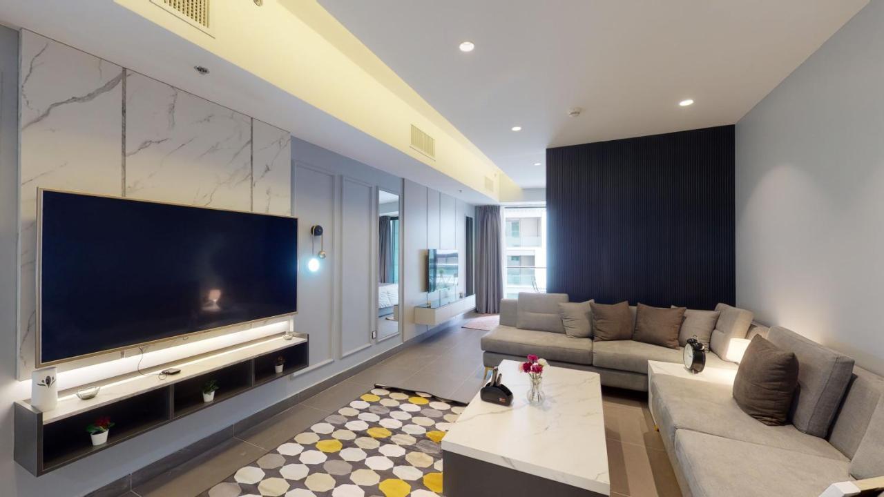 Al Fares Luxury Furnished Apartment-Damac Tower Eksteriør billede