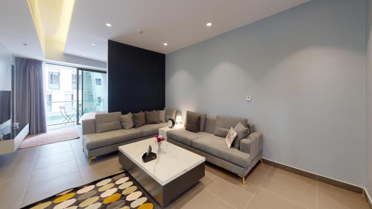 Al Fares Luxury Furnished Apartment-Damac Tower Eksteriør billede
