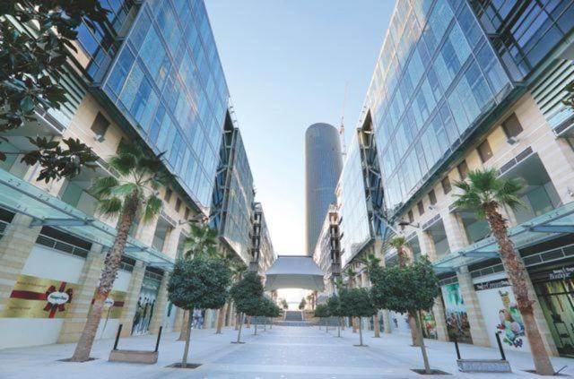 Al Fares Luxury Furnished Apartment-Damac Tower Eksteriør billede