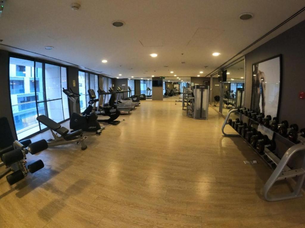 Al Fares Luxury Furnished Apartment-Damac Tower Eksteriør billede