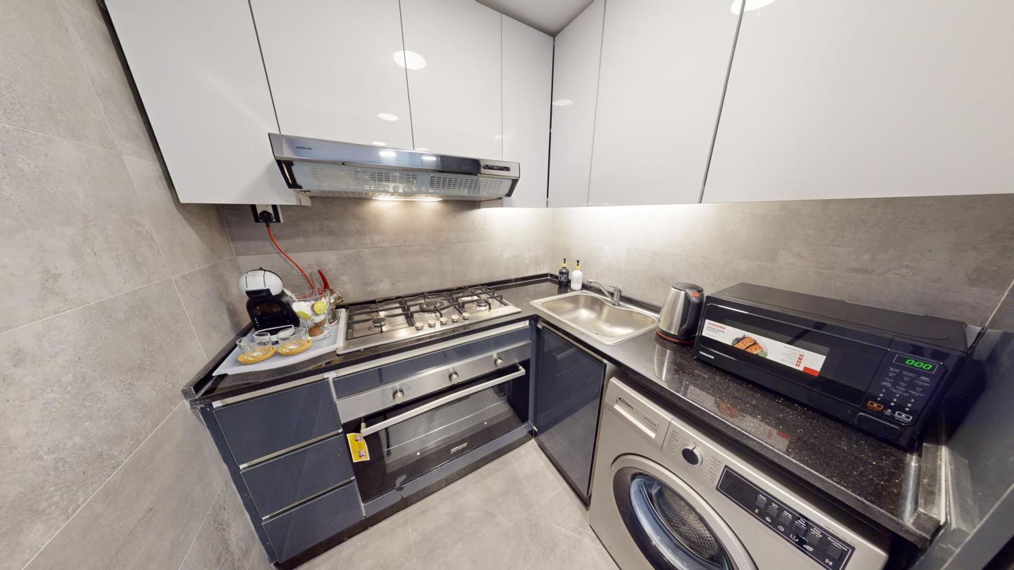 Al Fares Luxury Furnished Apartment-Damac Tower Eksteriør billede