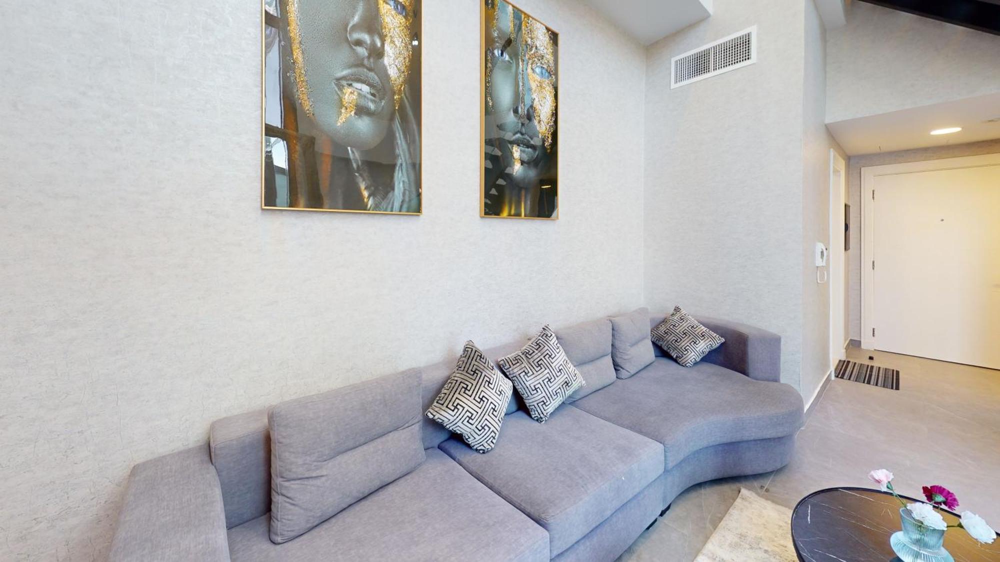 Al Fares Luxury Furnished Apartment-Damac Tower Eksteriør billede